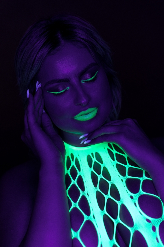 Glow in the Dark Bodystocking met halternek - Groen - Afbeelding 9