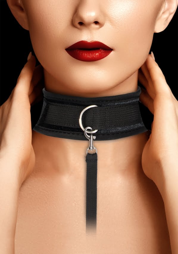 Ouch - Fluweel verstelbare halsband met riem - Zwart
